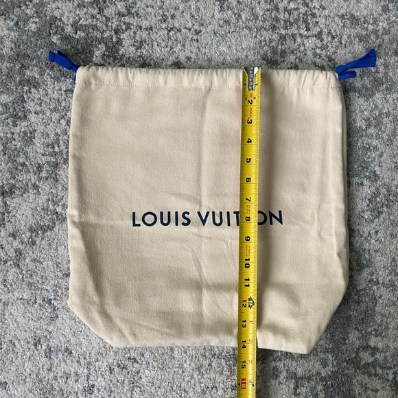 Louis Vuitton Dust Bag - Picture 2 of 7